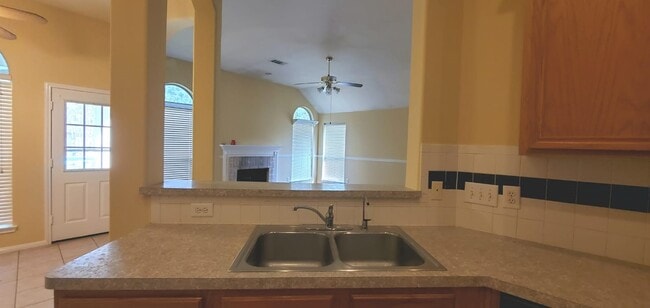 Photo - 7227 Colony Bend Ln