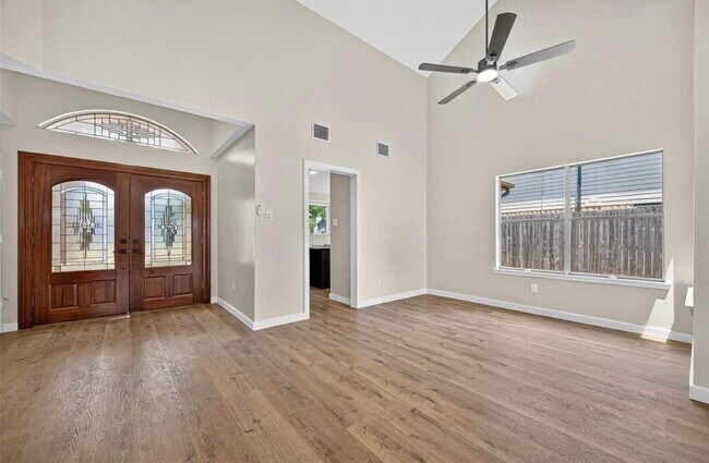 Photo - 15415 Swan Creek Dr