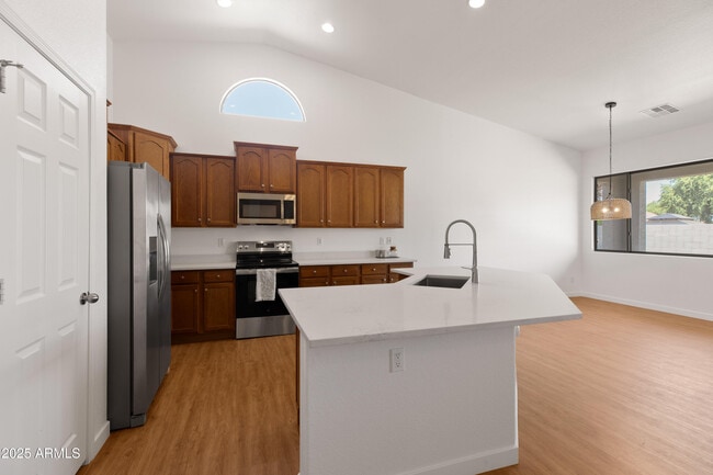 Photo - 8758 West Myrtle Ave