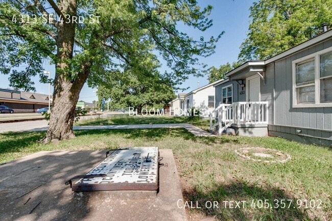 Photo - 4313 SE 43rd St