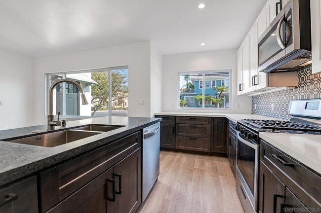 Photo - 426 Arbor Dr