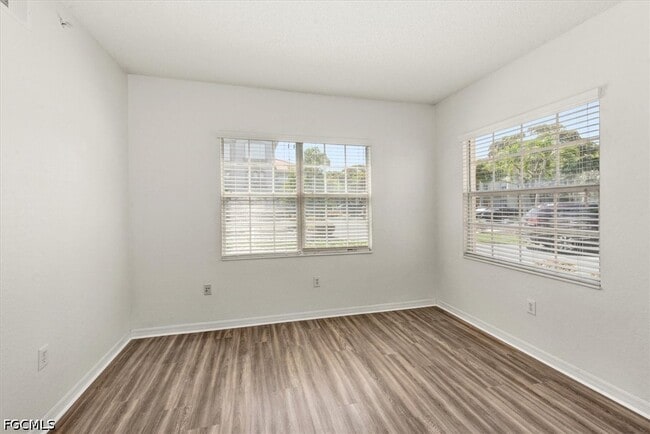 Photo - 15590 Ocean Walk Circle Unidad 102