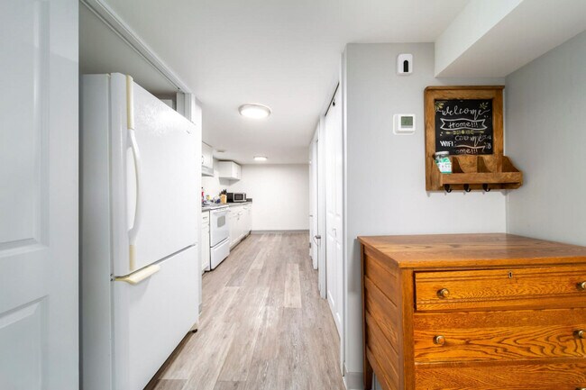 Photo - 11333-11389 89 St NW Unit ID1308648P