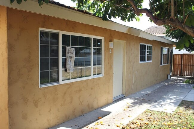 Building Photo - 520 Glover Ave Rental