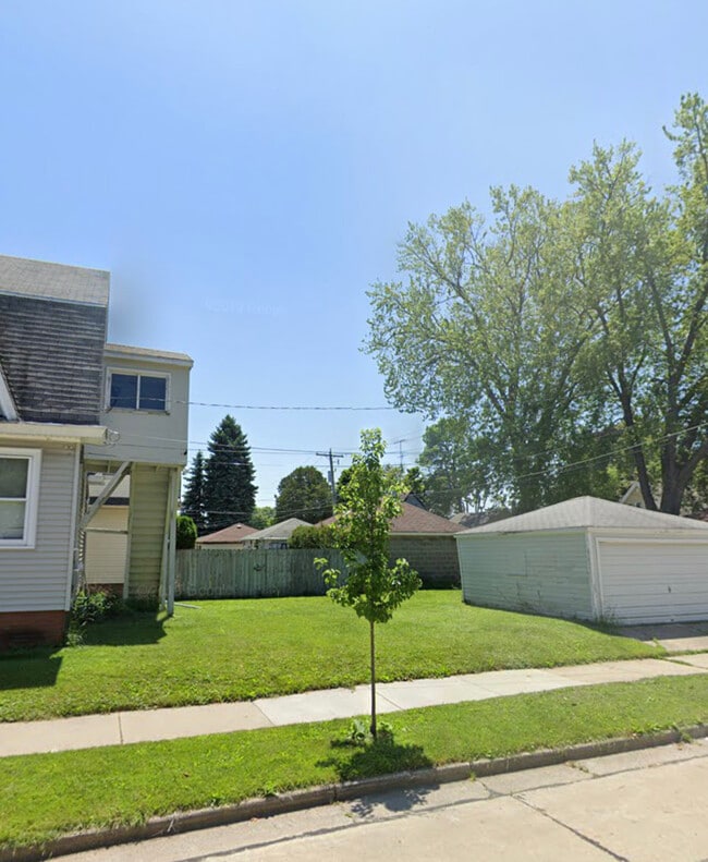 Photo - 1300 Grove Ave Unit Lower