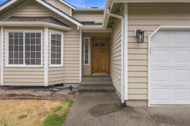 6748 3rd Way SE