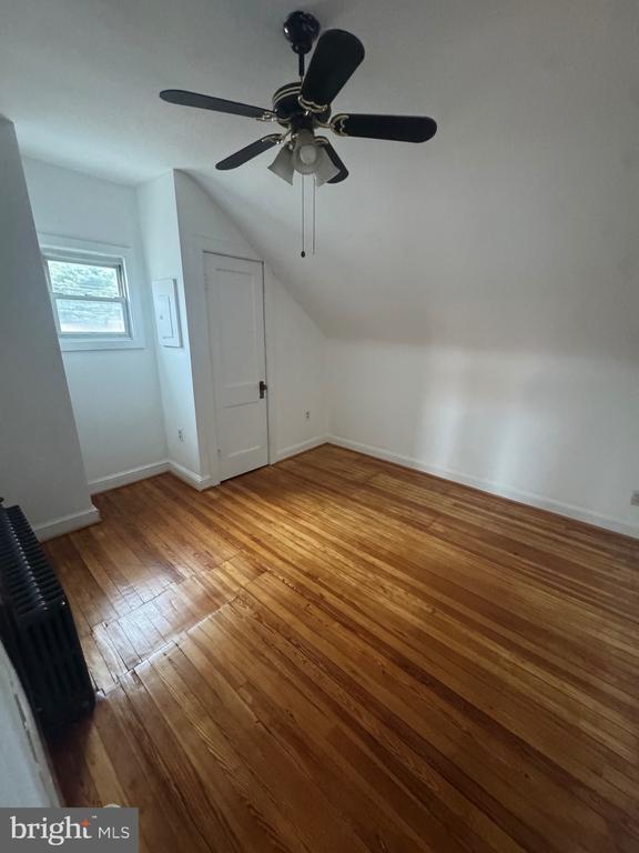 Photo - 9090 Frederick Rd