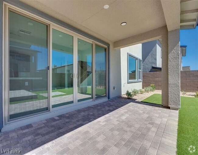Building Photo - 786 Carlon Hls Ave Rental