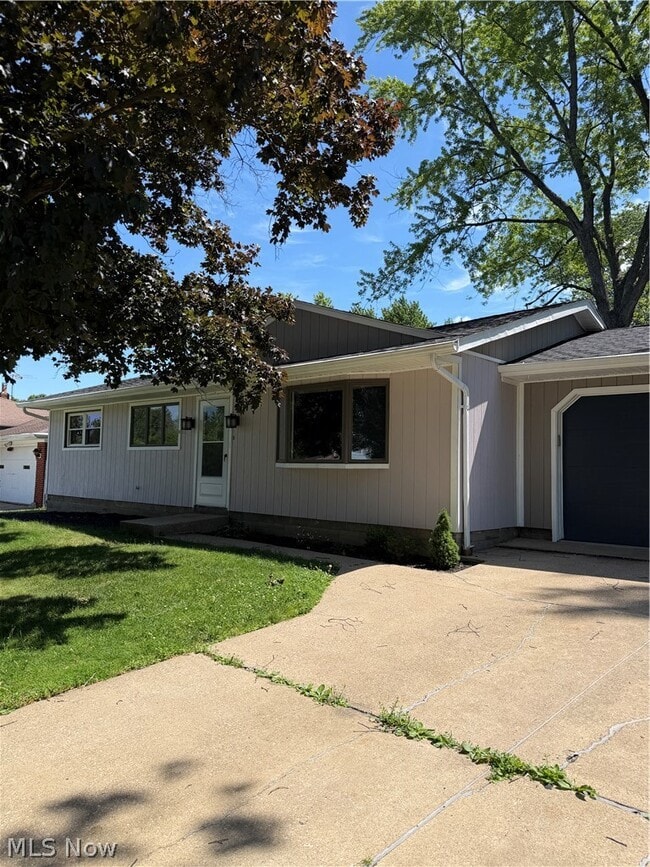 Photo - 13187 Yager Dr