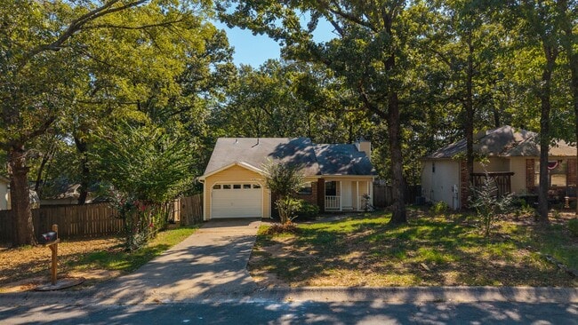 24 Oak Ridge Dr