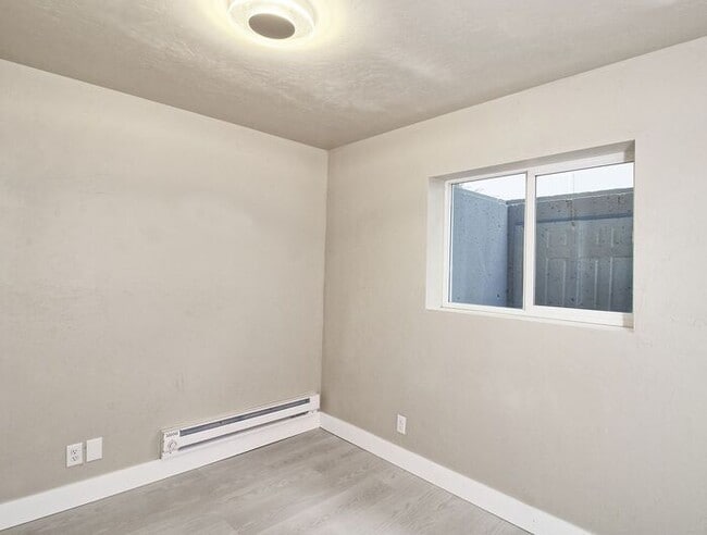 Photo - Nice 3 Bed 1 Bath Basement Apartment Close to Downtown GJ