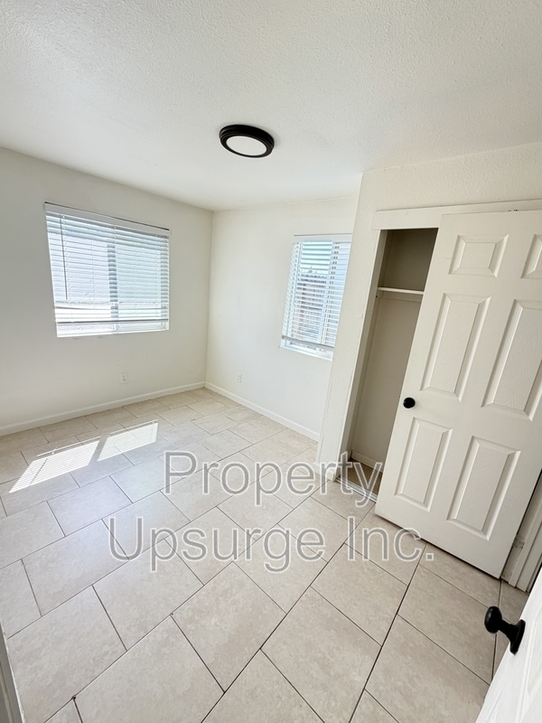 Photo - 1794 6th Ave