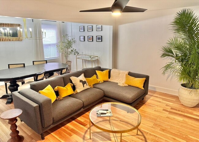 Photo - 298 4th St