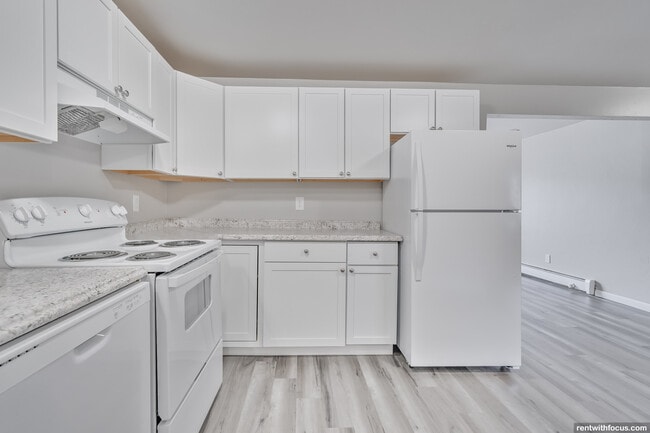 Building Photo - The Ridge on Humboldt Rental
