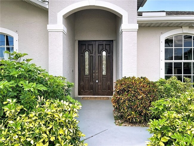 Photo - 4930 SW 25th Ct