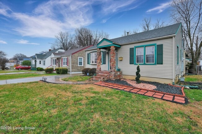 Photo - 3534 Algonquin Pkwy