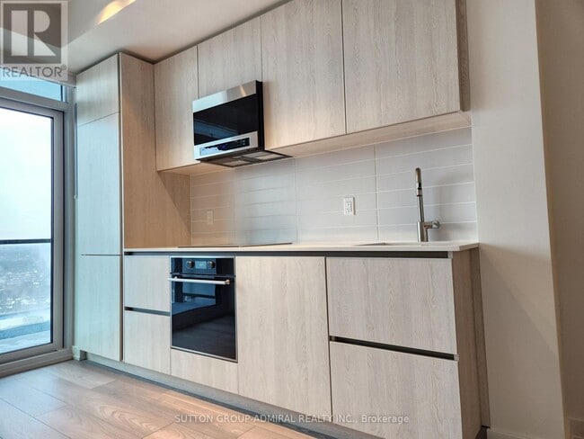 Photo - 110 Broadway Ave Unit 3107