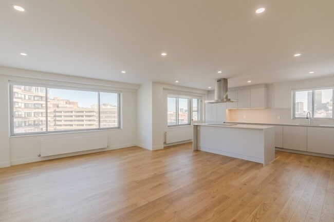 Photo - 3555 Chem. de la Côte des Neiges Unit 1402