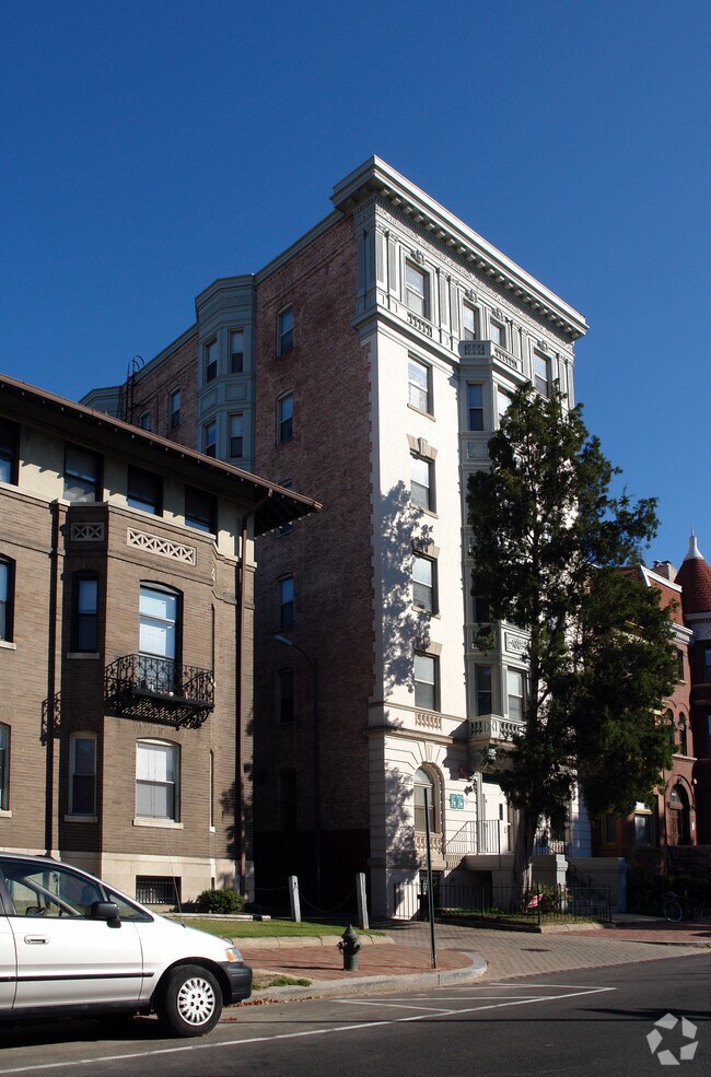Photo - 1425 T St NW