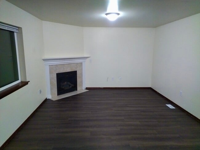 Photo - 18222 Blueberry Ln