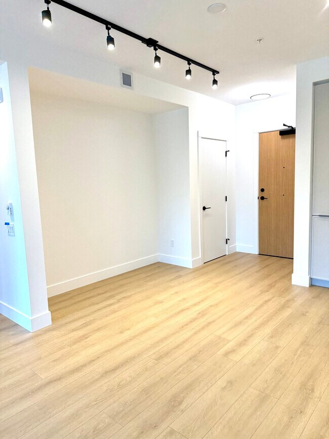 Photo - 3075 Murray St Unit 216-3075 Murray