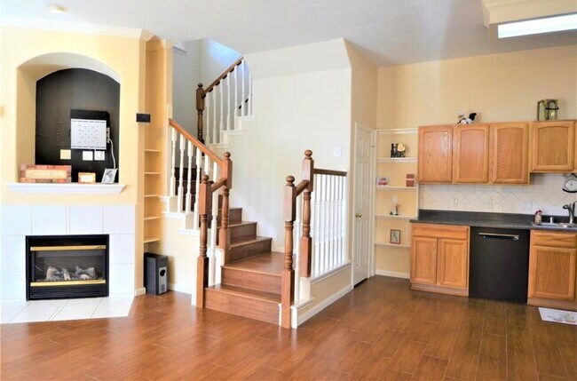 Photo - 2710 Grants Lake Blvd Unit J10