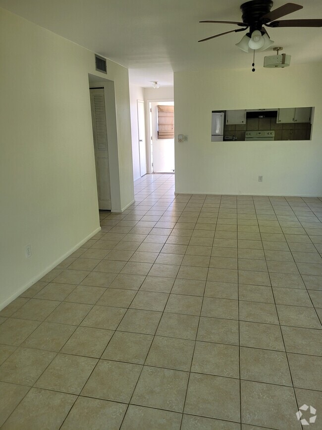 Building Photo - 2950 NE Ocean Blvd Unit 39-4 Rental