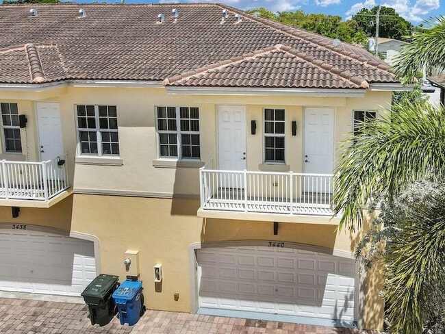 Photo - 3432 NE 15th Ave