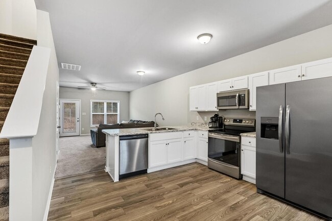 Photo - Furnished rental available now!!