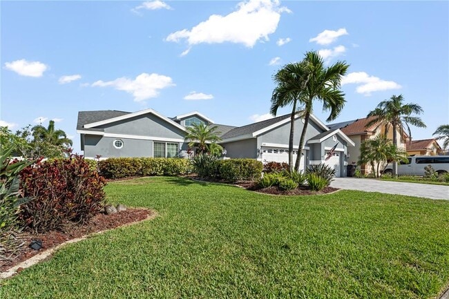 Photo - 6611 Surfside Blvd