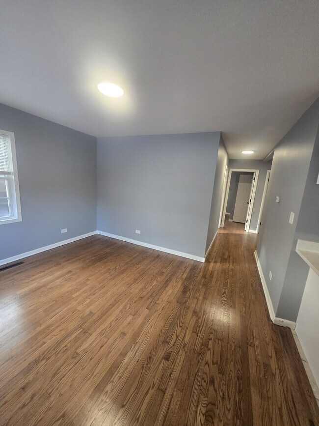 Photo - 22 N Lewis Ave