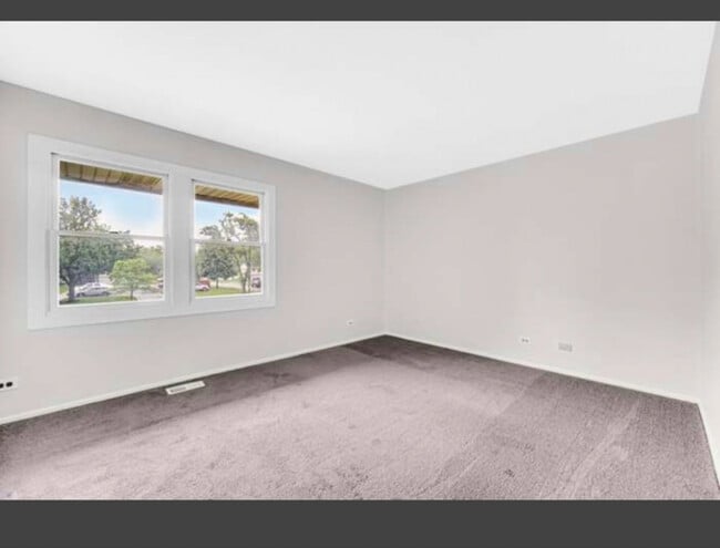 Photo - 1765 Short Ave