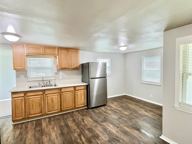 Photo - 411 Palmetto St