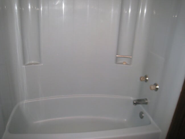 Photo - 708 DINWID Unit B