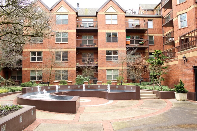 Photo - 1500 SW Park Ave