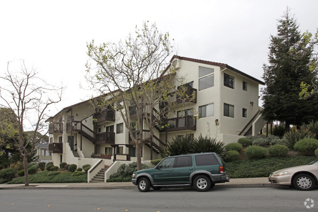 Building Photo - 675 Jefferson Street - Monterey Rental