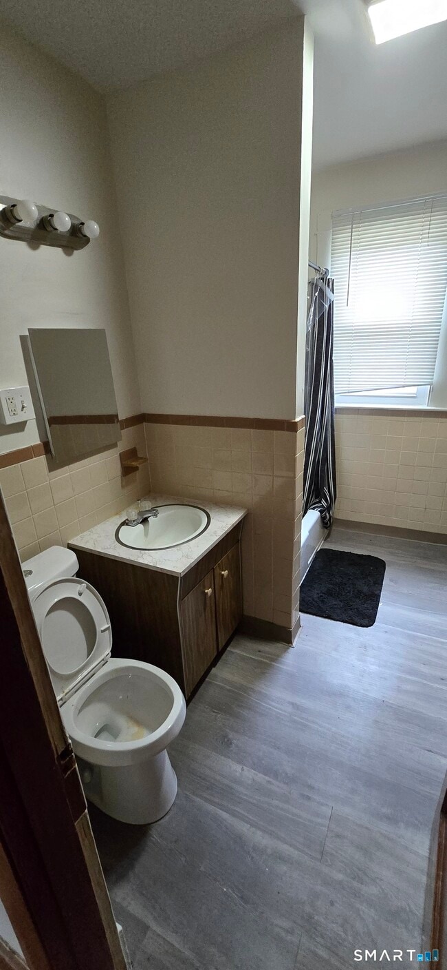 Photo - 79 Robbins St Unit fl 2