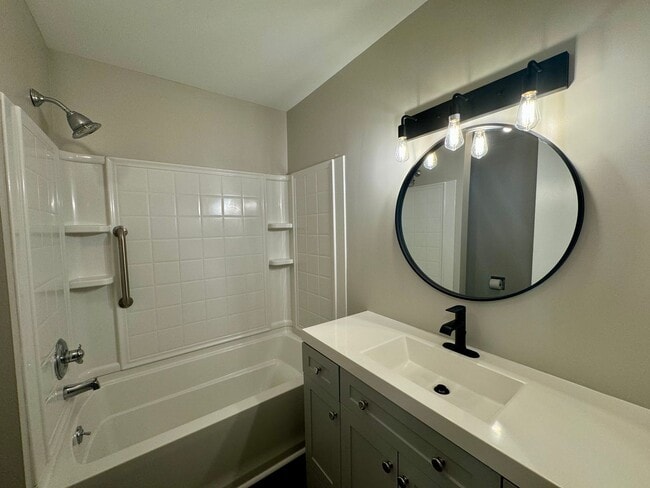 Photo - Well maintained 3-bedroom 1.5-bathroom ran...