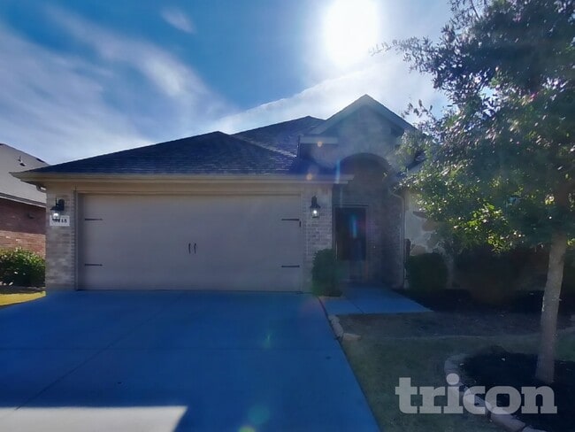 Photo - 3213 Shady River Trail