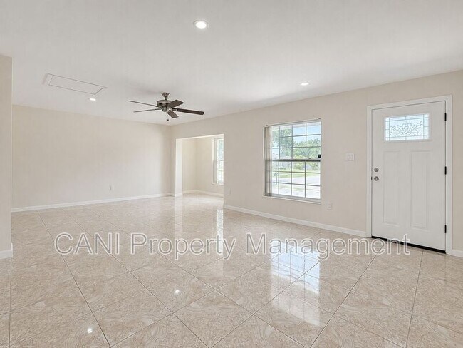 Photo - 601 Catwood Dr