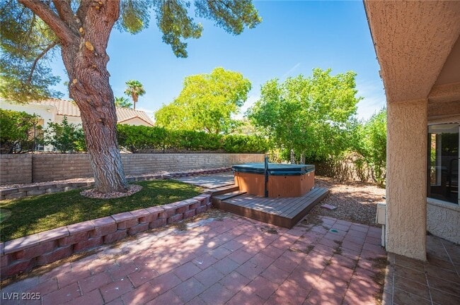 Photo - 9053 Firebird Dr