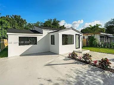 Photo - 1367 NW 41st St