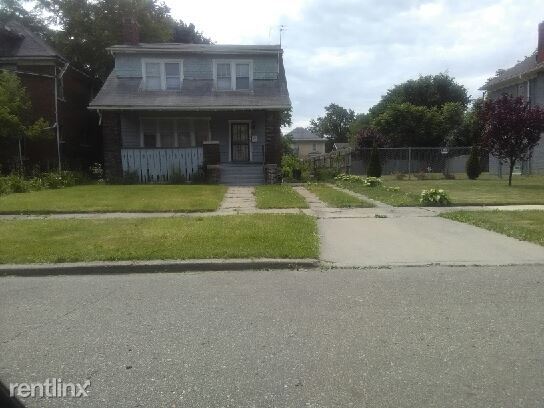 Photo - 3939 Woodward Ave House