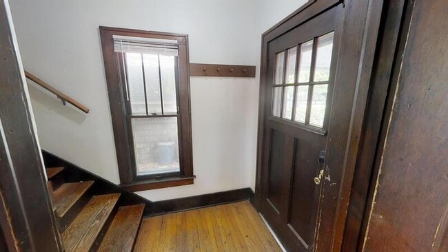 Photo - 711 Granger Ave