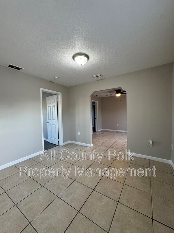 Photo - 1205 Ave F