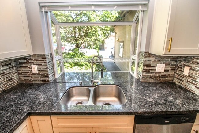 Photo - 20901 Cypress Way