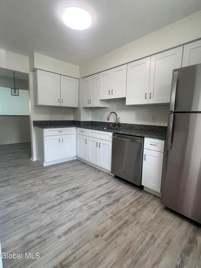 Photo - 276 Old Loudon Rd