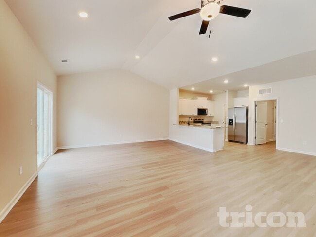 Photo - 89 Neuse Holw Ct