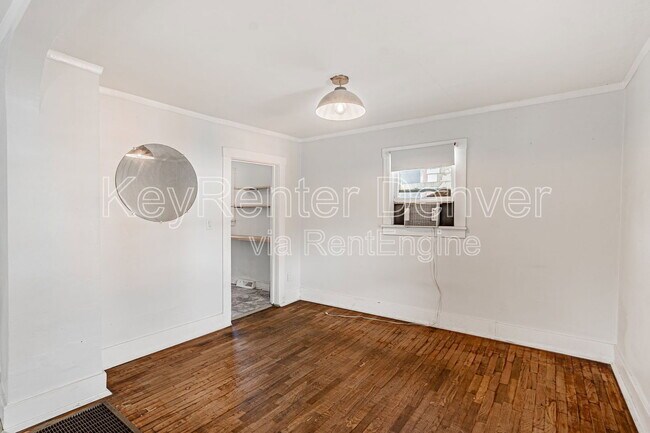 Photo - 421 N Stuart St