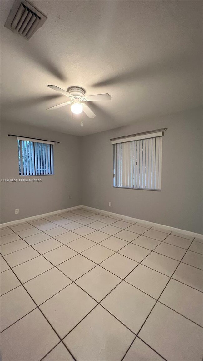 Photo - 5048 SW 92nd Terrace